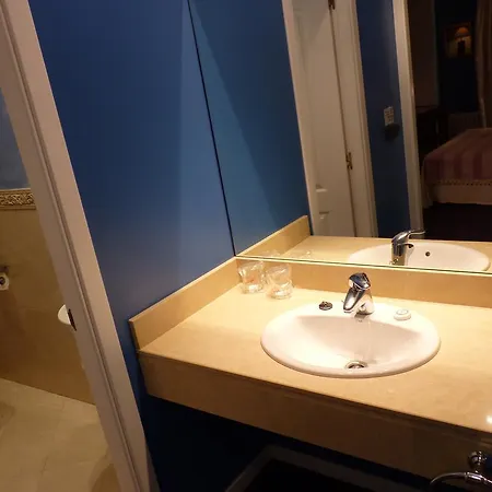 酒店 坎姆皮奥码头酒店 柯米拉斯