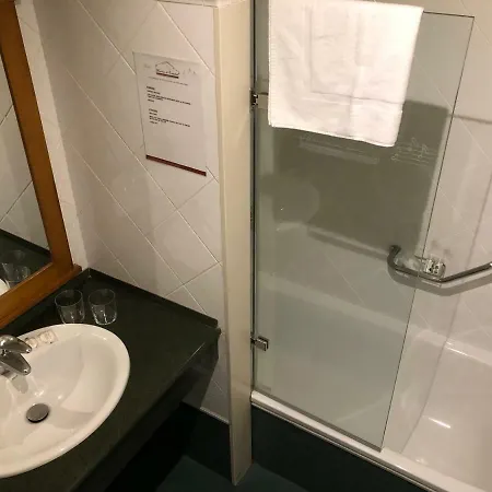 坎姆皮奥码头酒店 酒店