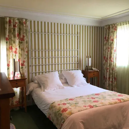 坎姆皮奥码头酒店 酒店 3*