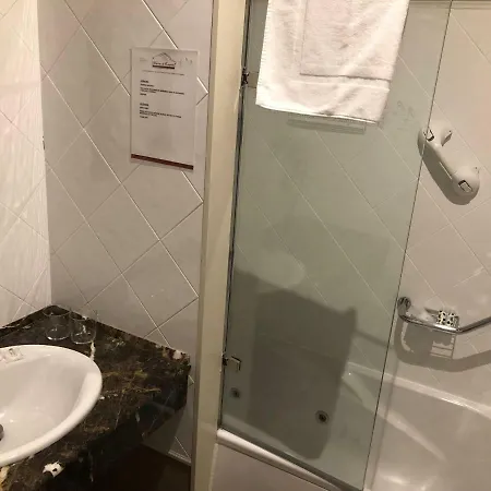 坎姆皮奥码头酒店 酒店 3*