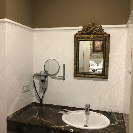 酒店 坎姆皮奥码头酒店 3*