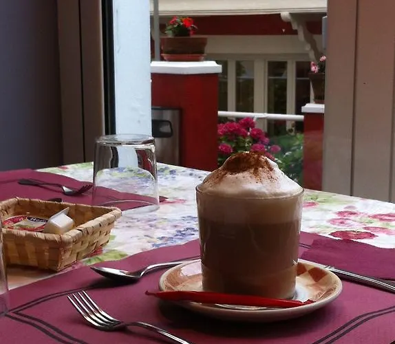 Hotel Marina De Campios 3*