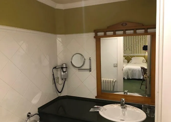 Hotel Marina De Campios