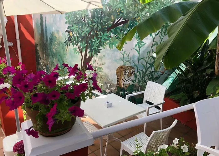 Hotel Marina De Campios 3*