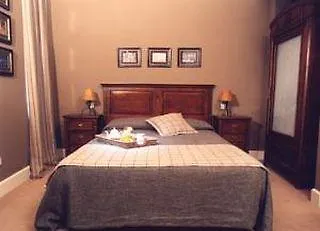 Marina De Campios 호텔 코밀라스