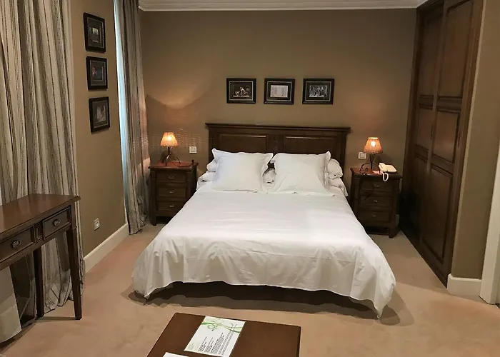 호텔 Marina De Campios 코밀라스