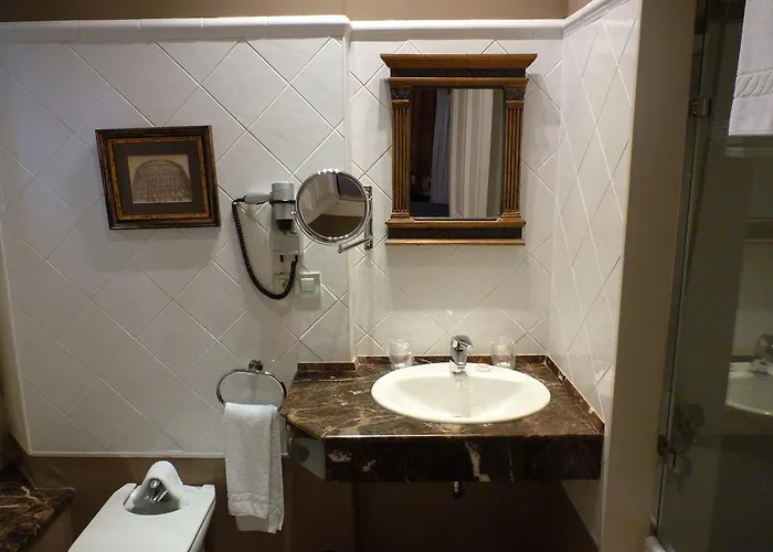 Marina De Campios 호텔 코밀라스